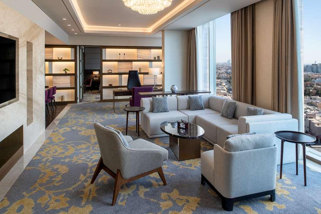 Doubletree Suites By Hilton - Riyadh Financial District 部屋 写真
