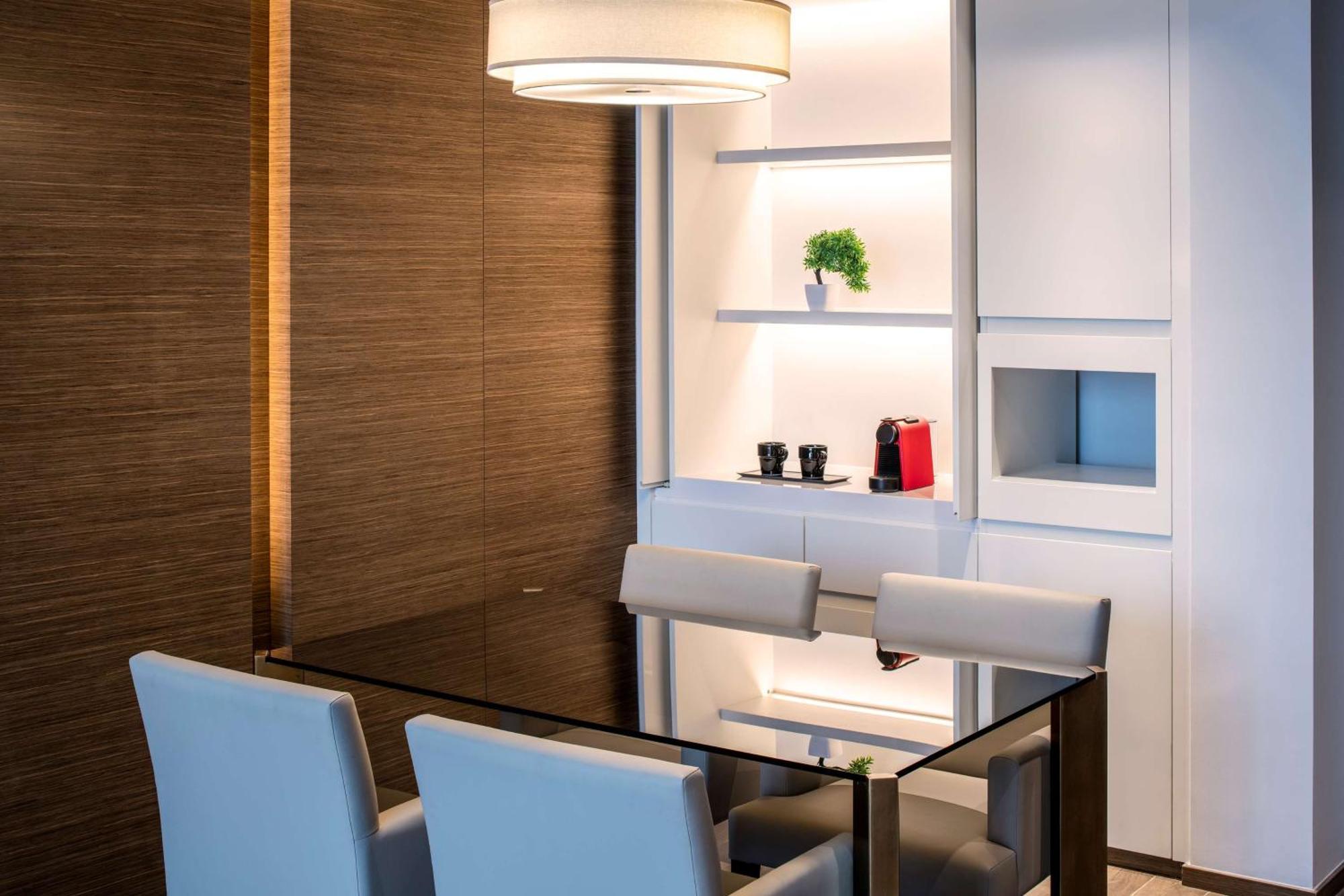 Doubletree Suites By Hilton - Riyadh Financial District エクステリア 写真