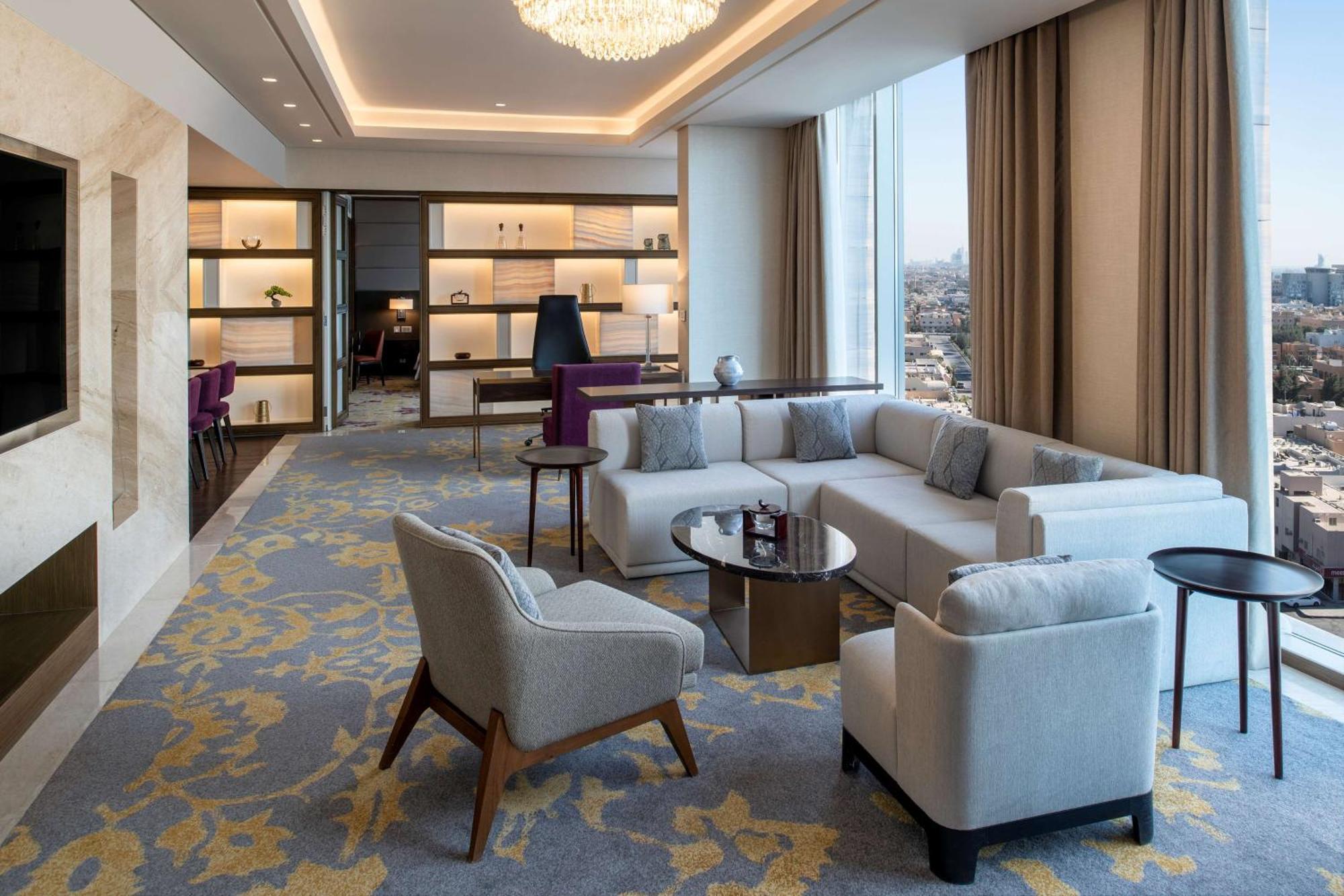 Doubletree Suites By Hilton - Riyadh Financial District エクステリア 写真